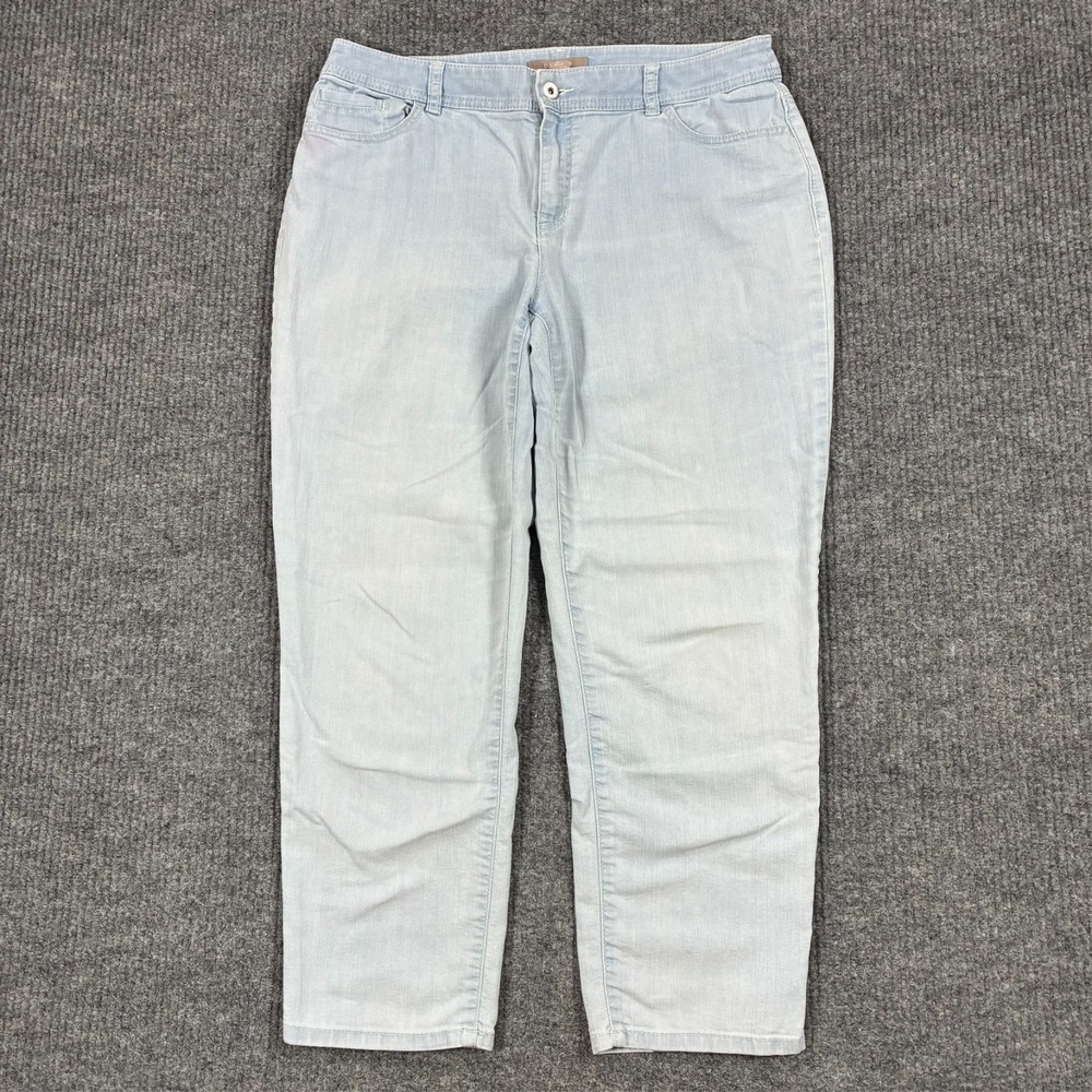Chico's Womens Straight Leg Stretch Jeans Size 2 Light Wash Denim Mid Rise